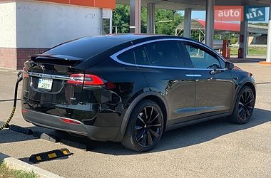Позашляховик / Кросовер Tesla Model X 2017 в Сквирі фото 11 Позашляховик / Кросовер Tesla Model X 2017 в Сквирі