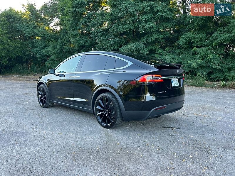 Позашляховик / Кросовер Tesla Model X 2017 в Сквирі фото 43 Позашляховик / Кросовер Tesla Model X 2017 в Сквирі