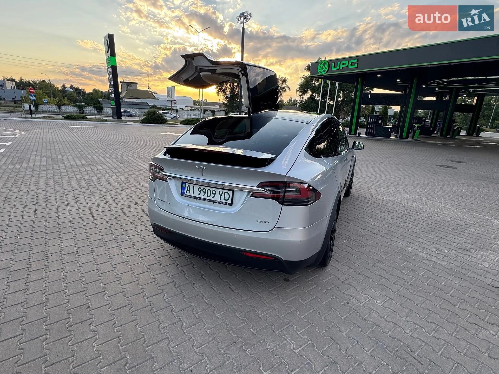2018 Tesla Model X - мініатюра 6