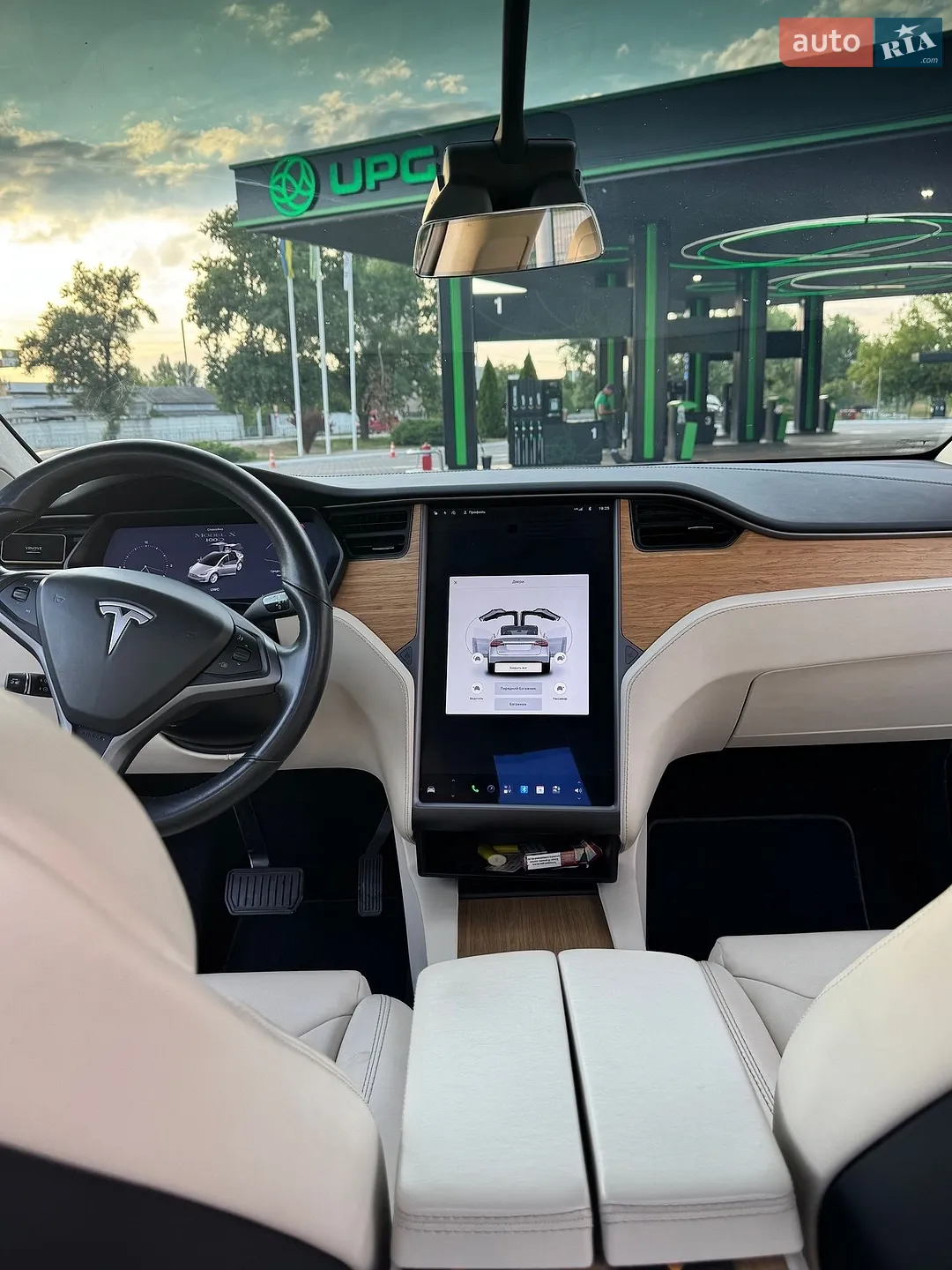 2018 Tesla Model X - мініатюра 8