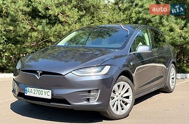 Внедорожник / Кроссовер Tesla Model X 2018 в Киеве