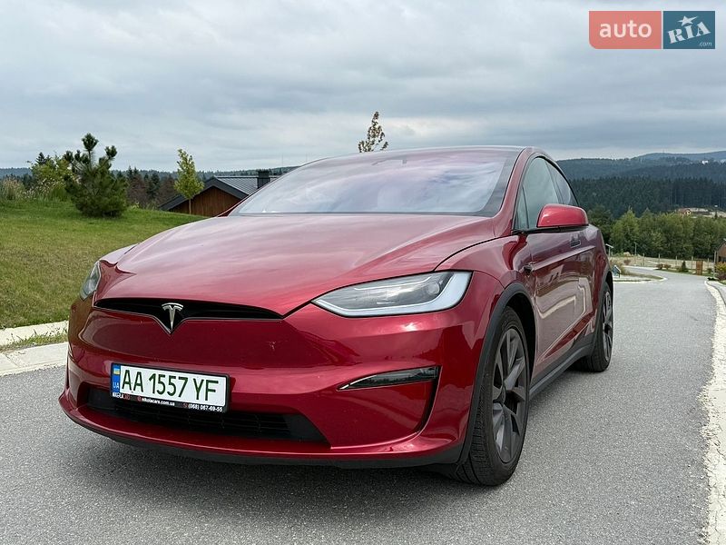 Внедорожник / Кроссовер Tesla Model X 2024 в Киеве