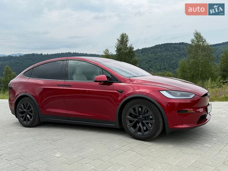 Внедорожник / Кроссовер Tesla Model X 2024 в Киеве