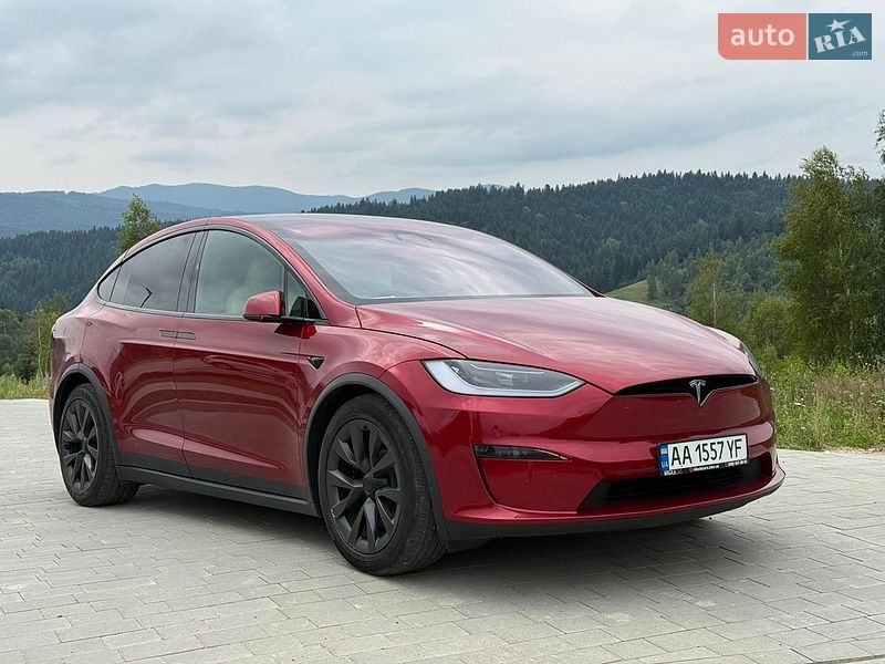 Внедорожник / Кроссовер Tesla Model X 2024 в Киеве