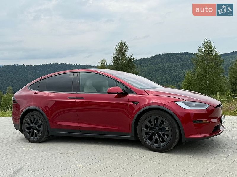 Внедорожник / Кроссовер Tesla Model X 2024 в Киеве