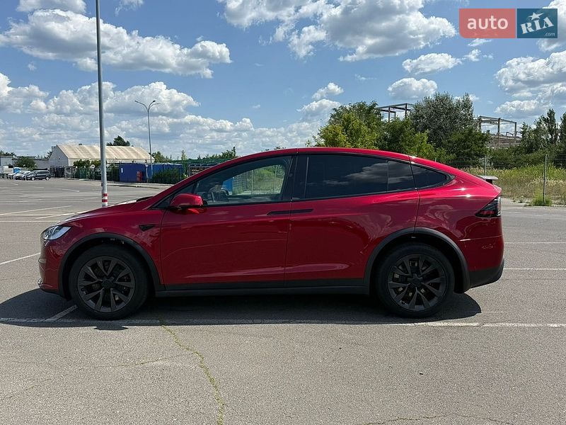 Внедорожник / Кроссовер Tesla Model X 2024 в Киеве