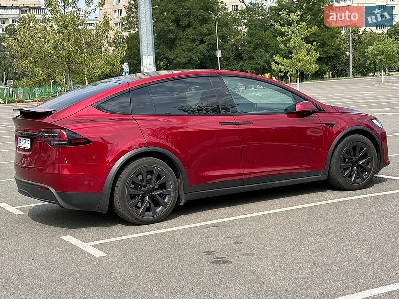 Внедорожник / Кроссовер Tesla Model X 2024 в Киеве