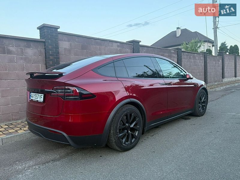 Внедорожник / Кроссовер Tesla Model X 2024 в Киеве