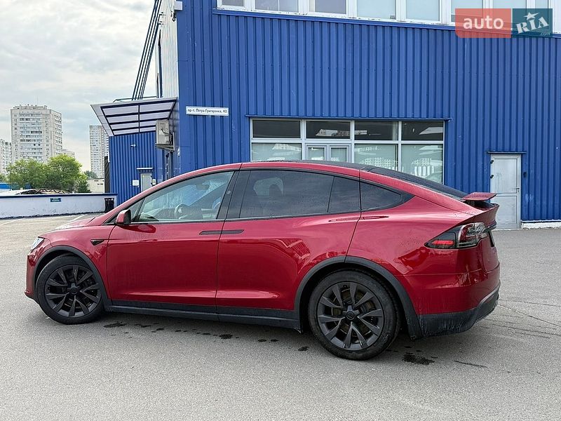 Внедорожник / Кроссовер Tesla Model X 2024 в Киеве