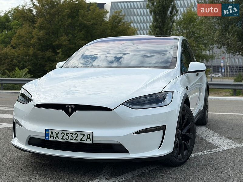 Внедорожник / Кроссовер Tesla Model X 2023 в Киеве