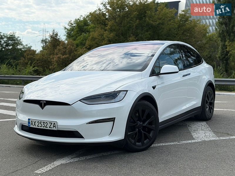 Внедорожник / Кроссовер Tesla Model X 2023 в Киеве