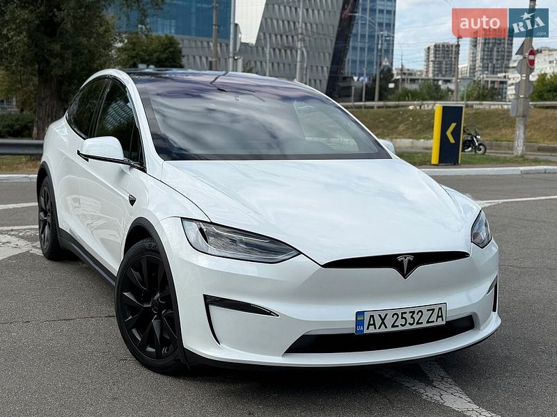 Внедорожник / Кроссовер Tesla Model X 2023 в Киеве