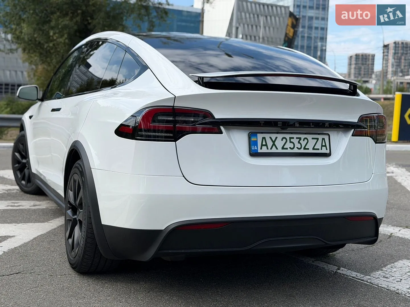 2023 Tesla Model X - мініатюра 15