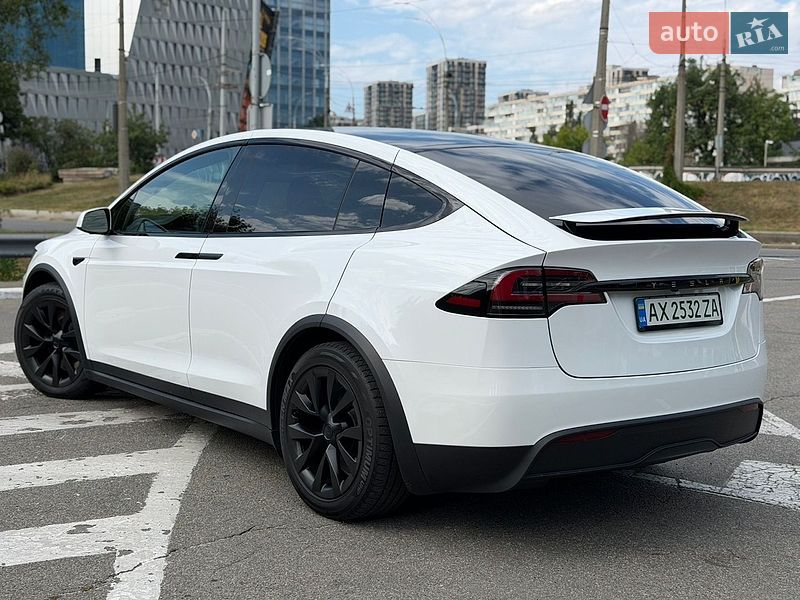 Внедорожник / Кроссовер Tesla Model X 2023 в Киеве