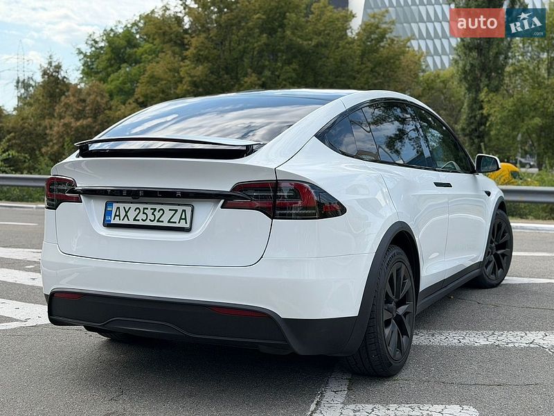 Позашляховик / Кросовер Tesla Model X 2023 в Києві