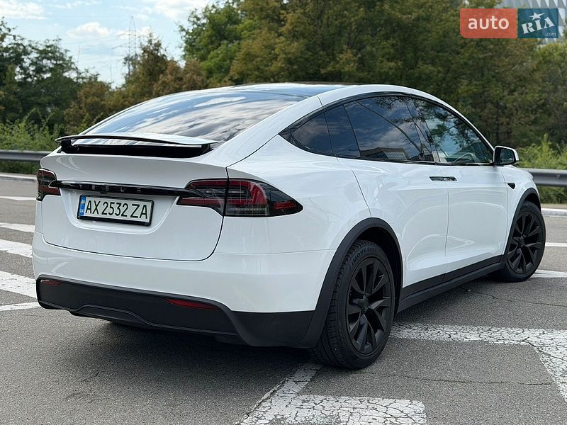 Внедорожник / Кроссовер Tesla Model X 2023 в Киеве