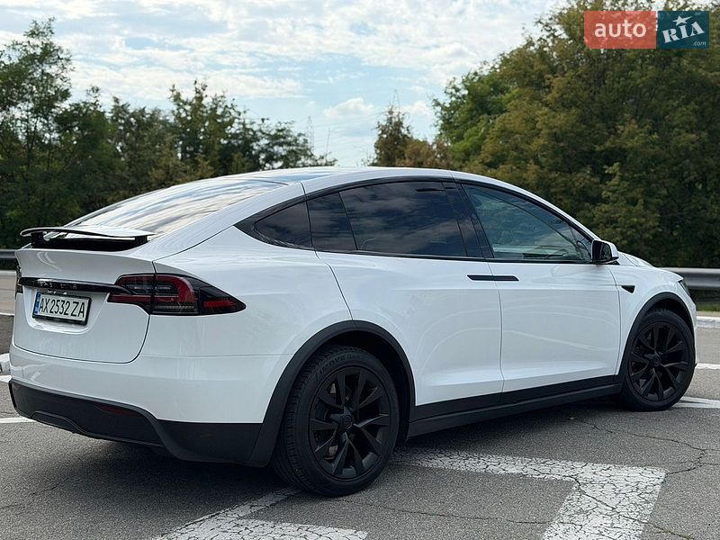 Внедорожник / Кроссовер Tesla Model X 2023 в Киеве