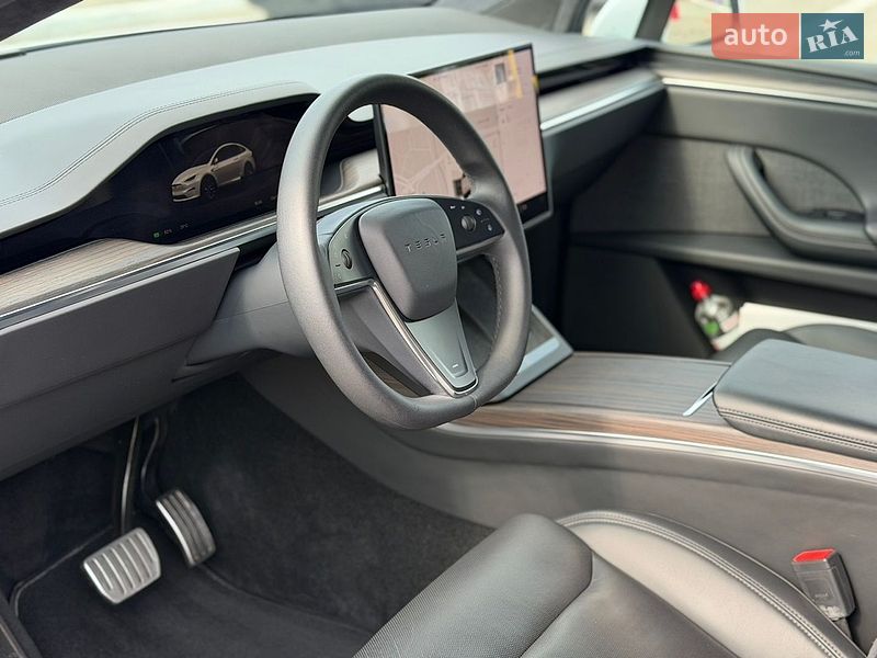 Внедорожник / Кроссовер Tesla Model X 2023 в Киеве