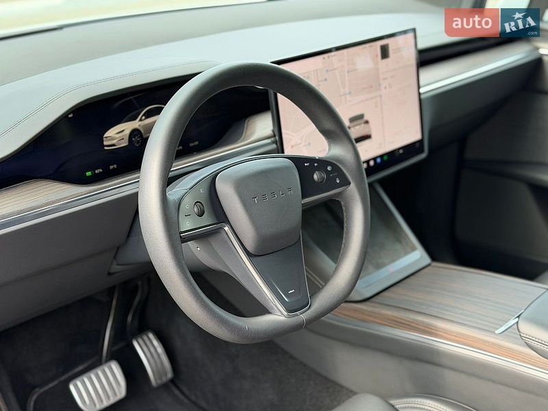 Внедорожник / Кроссовер Tesla Model X 2023 в Киеве