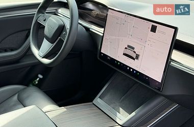 Внедорожник / Кроссовер Tesla Model X 2023 в Киеве