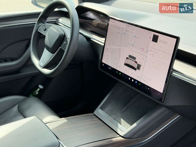 Внедорожник / Кроссовер Tesla Model X 2023 в Киеве
