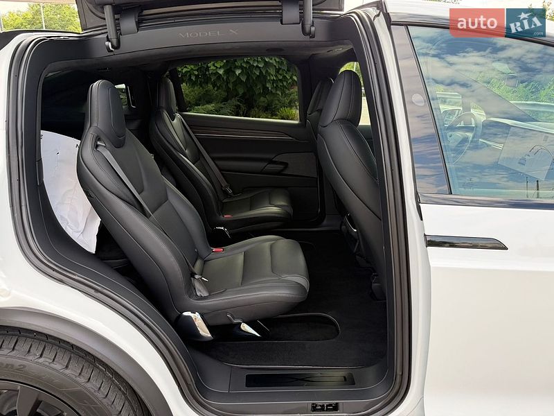 Внедорожник / Кроссовер Tesla Model X 2023 в Киеве