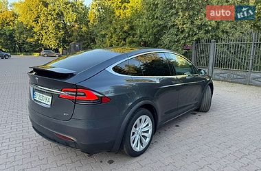 Позашляховик / Кросовер Tesla Model X 2017 в Миргороді фото 15 Позашляховик / Кросовер Tesla Model X 2017 в Миргороді