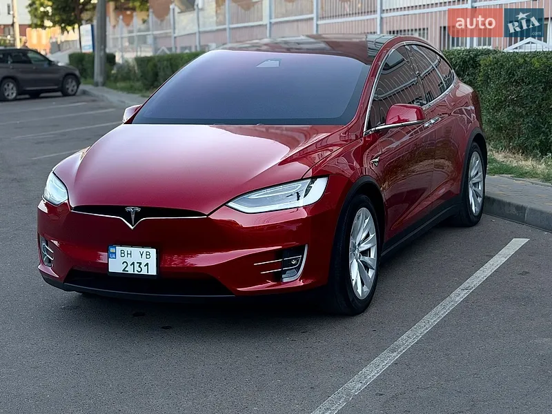 Tesla Model X 2018