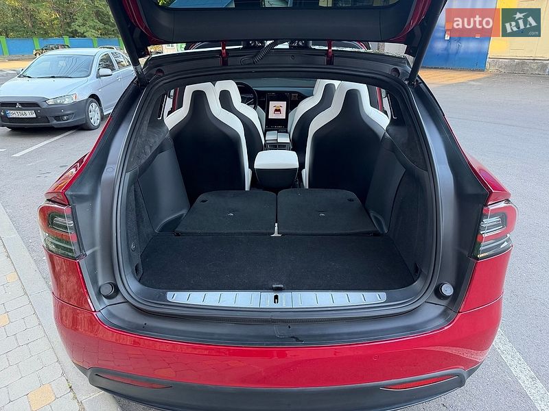 Позашляховик / Кросовер Tesla Model X 2018 в Одесі