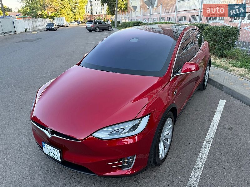 Позашляховик / Кросовер Tesla Model X 2018 в Одесі