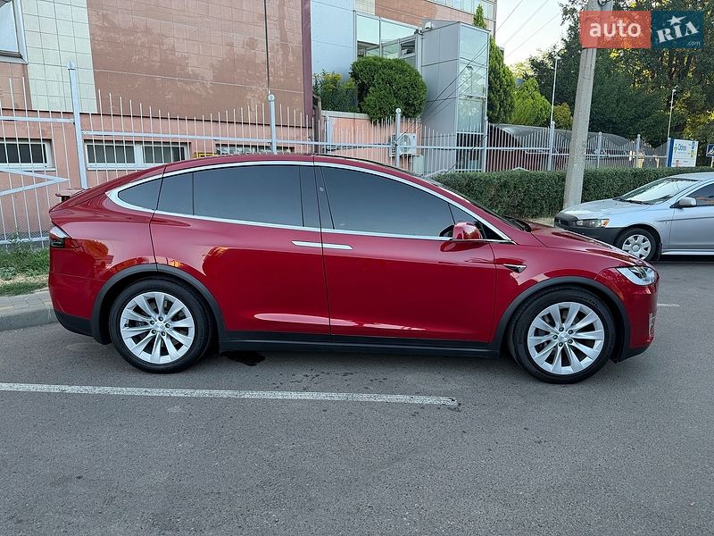 Позашляховик / Кросовер Tesla Model X 2018 в Одесі