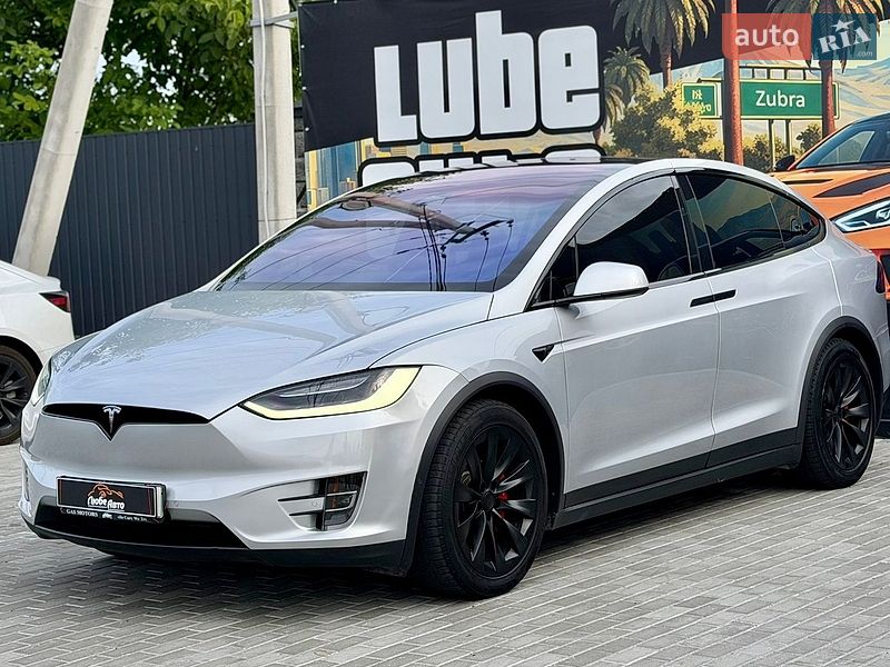 Внедорожник / Кроссовер Tesla Model X 2018 в Львове
