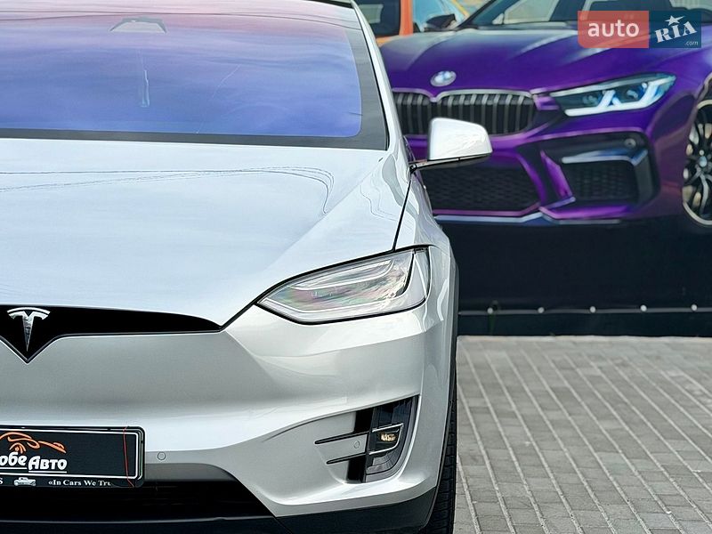 Внедорожник / Кроссовер Tesla Model X 2018 в Львове