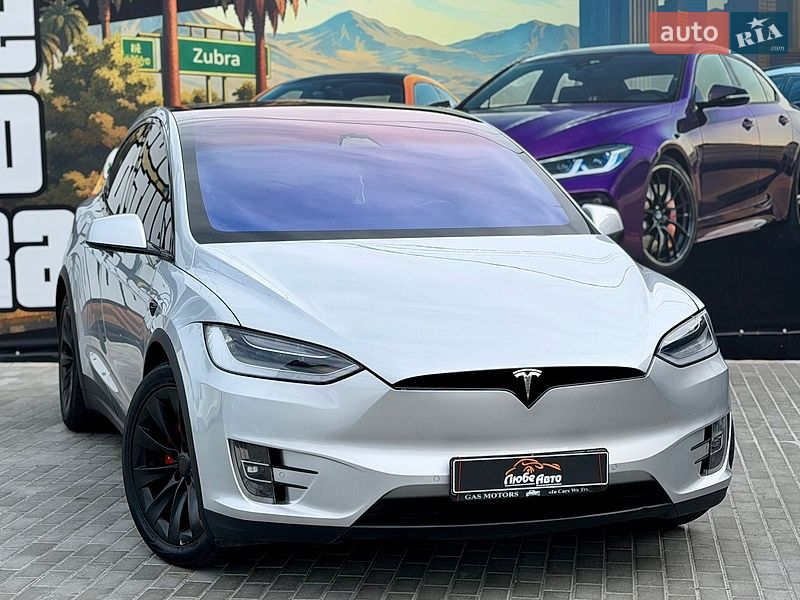 Внедорожник / Кроссовер Tesla Model X 2018 в Львове