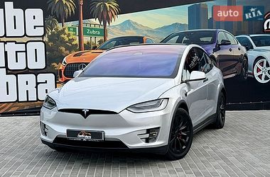 Внедорожник / Кроссовер Tesla Model X 2018 в Львове