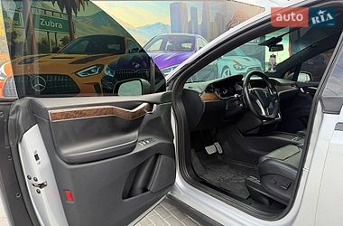 Внедорожник / Кроссовер Tesla Model X 2018 в Львове