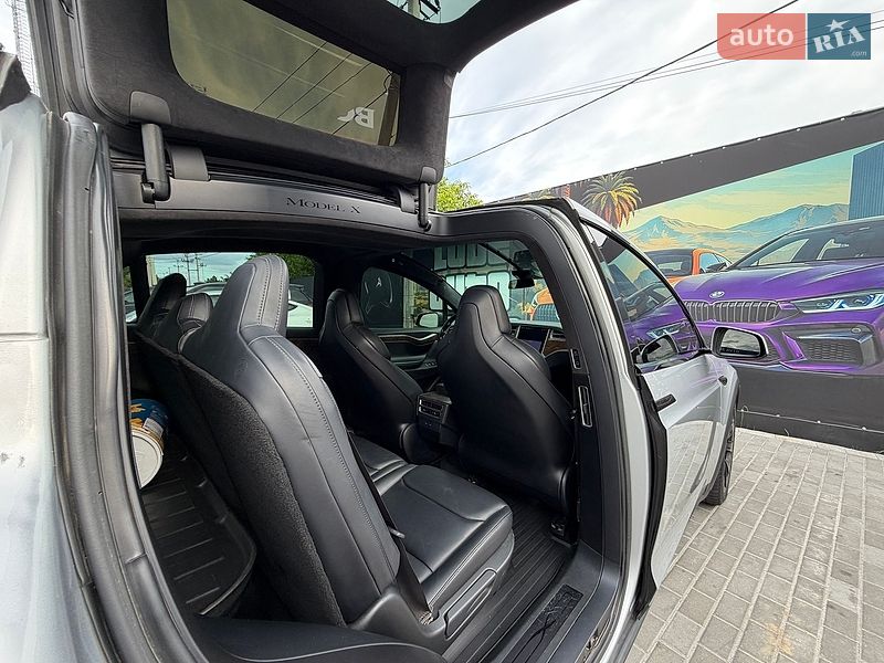 Внедорожник / Кроссовер Tesla Model X 2018 в Львове