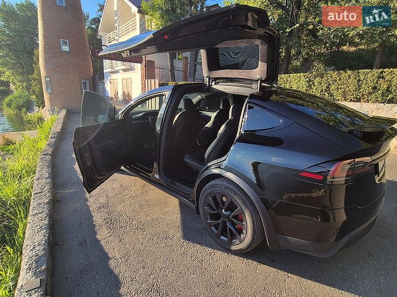 Позашляховик / Кросовер Tesla Model X 2023 в Кропивницькому фото 4 Позашляховик / Кросовер Tesla Model X 2023 в Кропивницькому