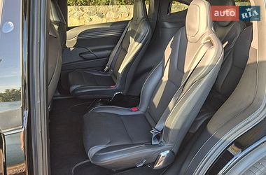 Позашляховик / Кросовер Tesla Model X 2023 в Кропивницькому фото 5 Позашляховик / Кросовер Tesla Model X 2023 в Кропивницькому