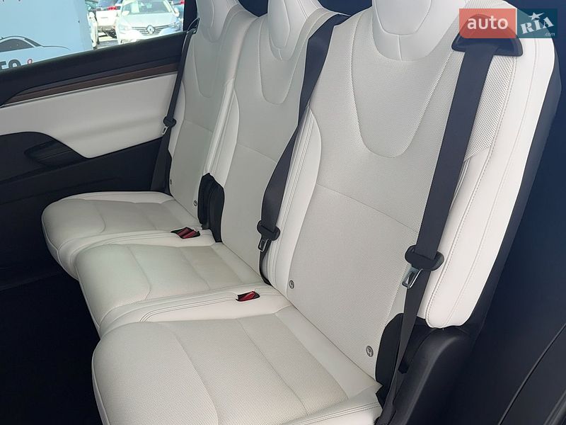 Внедорожник / Кроссовер Tesla Model X 2022 в Львове фото 11 Внедорожник / Кроссовер Tesla Model X 2022 в Львове