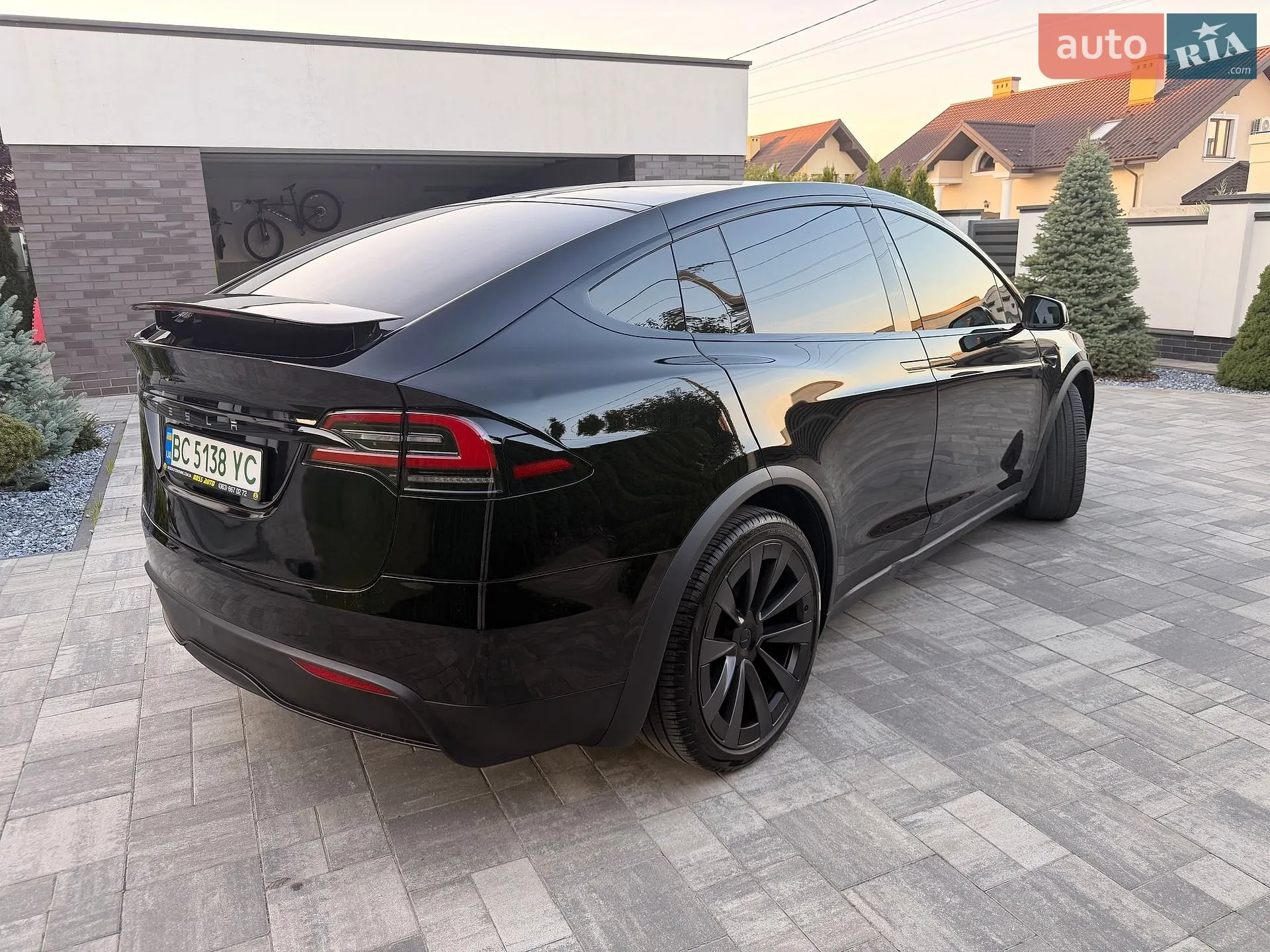 2023 Tesla Model X - мініатюра 3