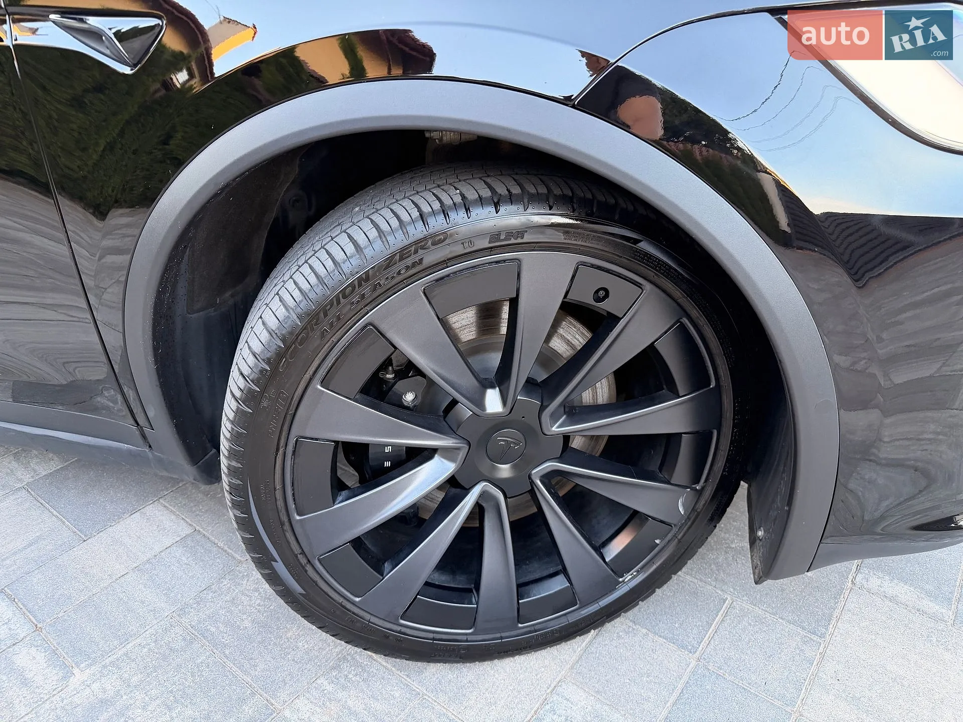 2023 Tesla Model X - мініатюра 29