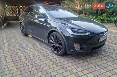 Внедорожник / Кроссовер Tesla Model X 2016 в Киеве