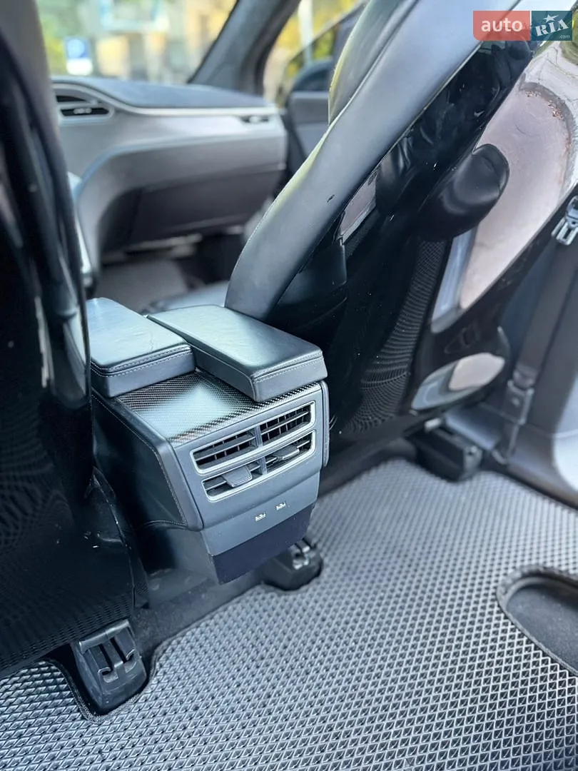2016 Tesla Model X - мініатюра 47