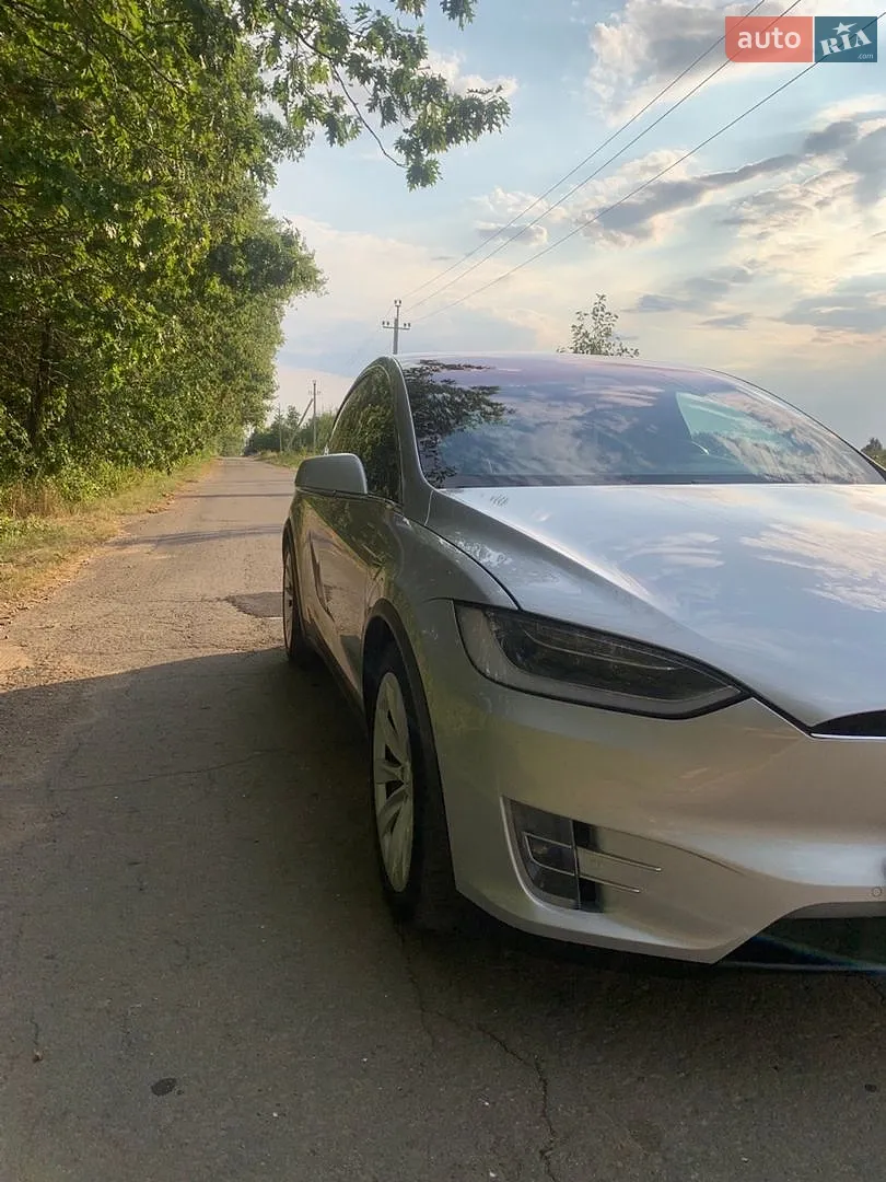 2018 Tesla Model X - мініатюра 4