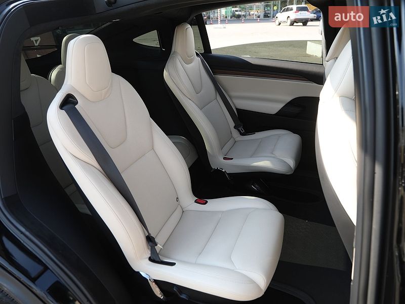 Позашляховик / Кросовер Tesla Model X 2022 в Харкові