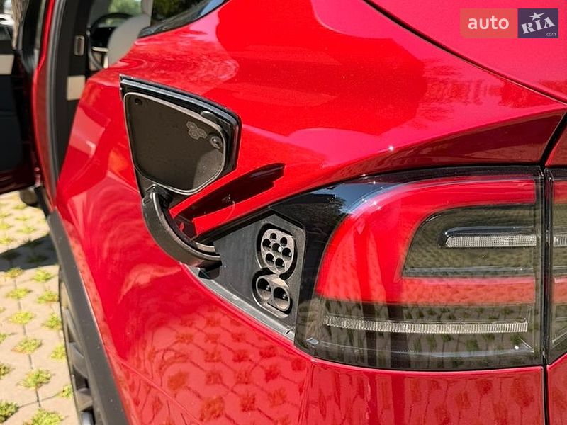 Внедорожник / Кроссовер Tesla Model X 2024 в Киеве