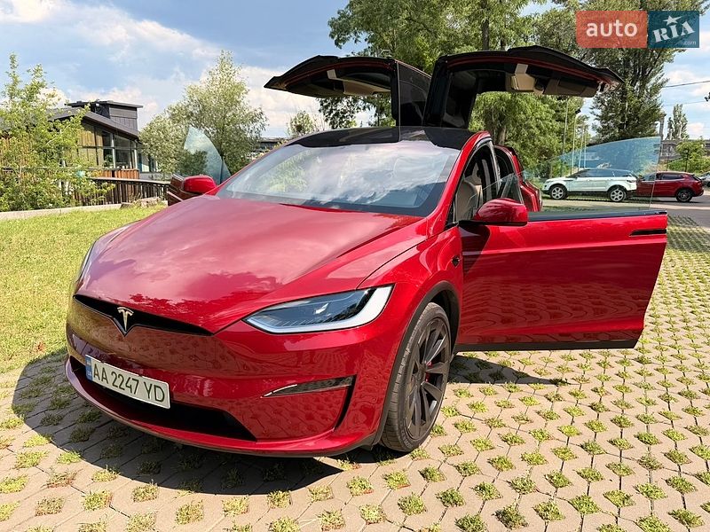 Внедорожник / Кроссовер Tesla Model X 2024 в Киеве