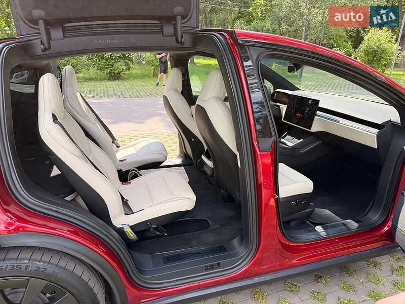 Позашляховик / Кросовер Tesla Model X 2024 в Києві