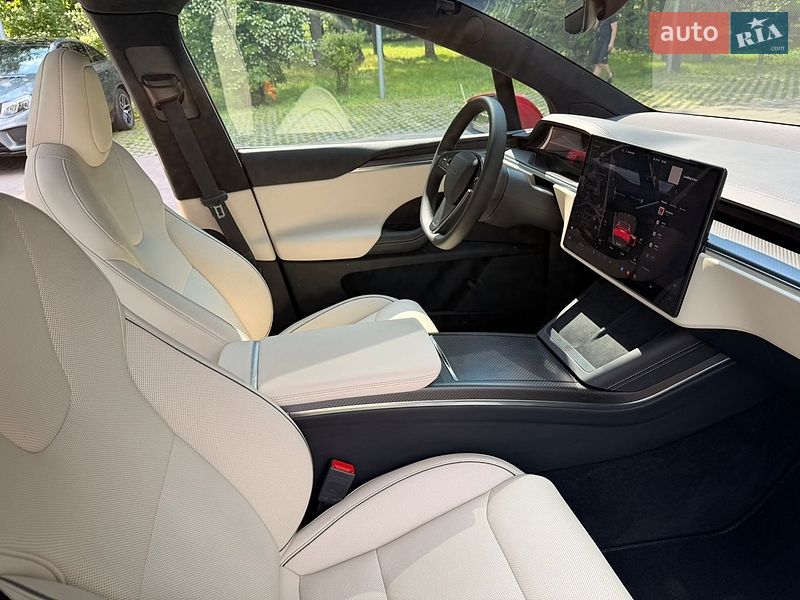 Внедорожник / Кроссовер Tesla Model X 2024 в Киеве